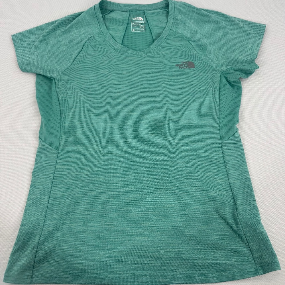 The North Face Flash Dry Short Sleeve Crew Neck T-Shirt Green Women Size Medium